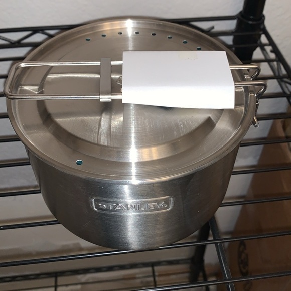 BNWOT 2 Bowl Camping Cook Set by Stanley Stainless Steel - Picture 8 of 9